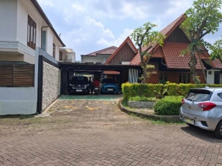 Disewakan Rumah Baru Di Ciputat Timur